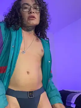 XelDesire online show from 04/22/26, 08:48