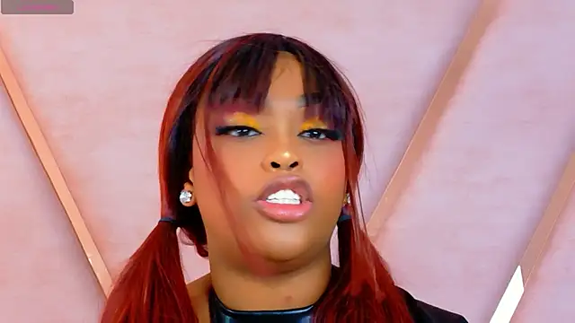 TiannahGlow online show from 04/29/26, 05:52