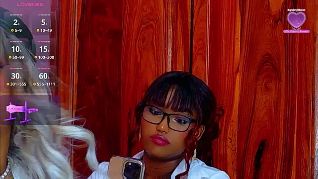 TiannahGlow online show from 05/24/26, 03:12