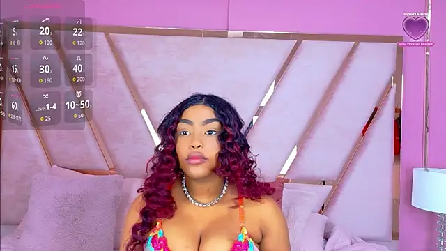 TiannahGlow online show from 05/27/26, 12:45
