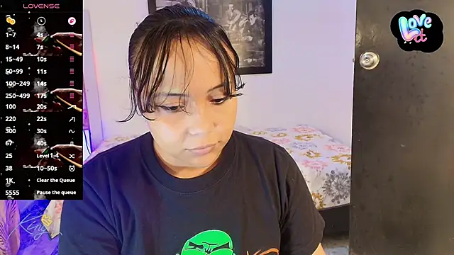  eilish  online show from 04/28/26, 08:24