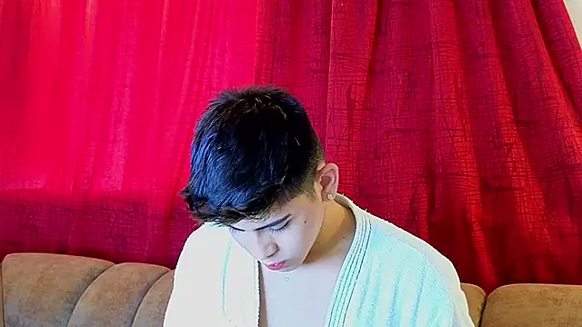 josethariaz25 online show from 04/23/26, 03:57