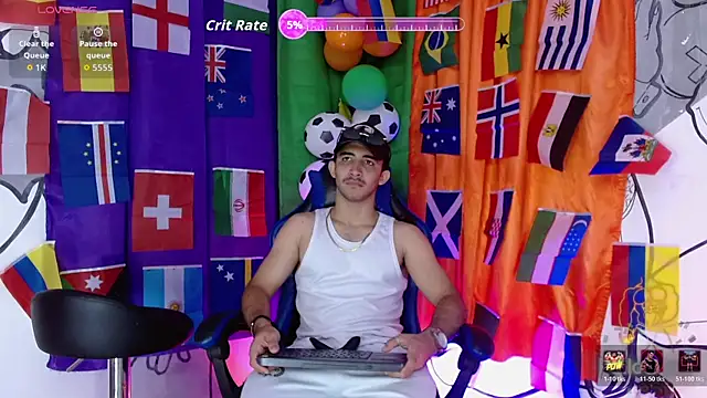 Snapshot of caius_bigcock1 chatting on 07/18/26, 12:14 caius bigcock1 online show from 07/18/26, 12:14