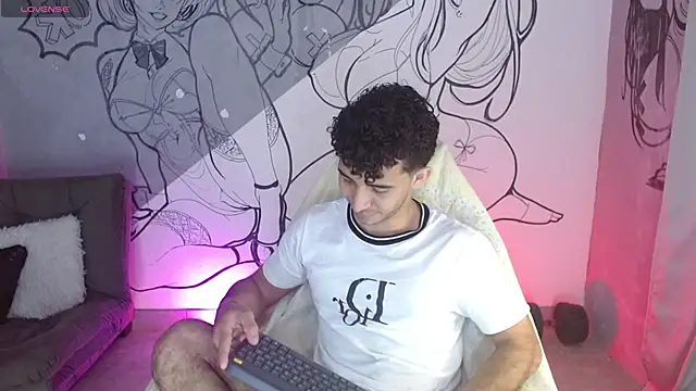 caius bigcock1 online show from 04/25/26, 12:30