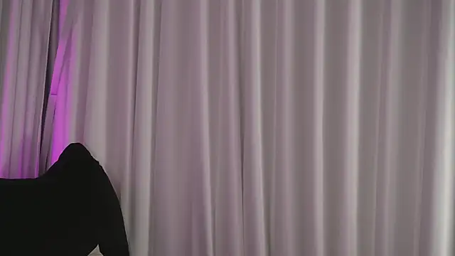 Tessa ruxh online show from 05/22/26, 11:19