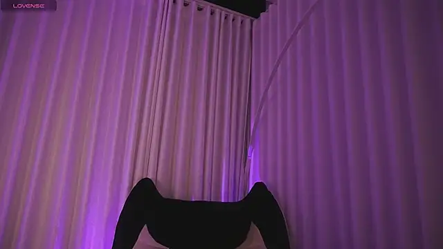 Tessa ruxh online show from 05/02/26, 11:15