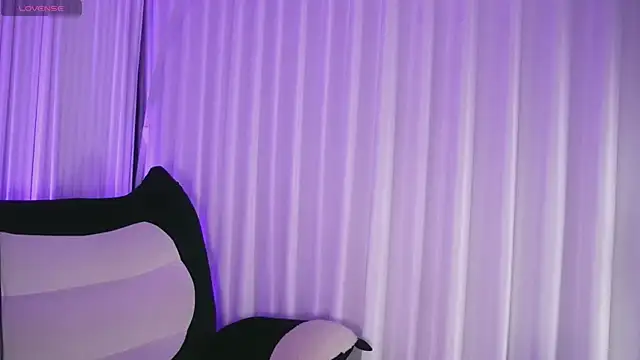 Tessa ruxh online show from 07/15/26, 10:55