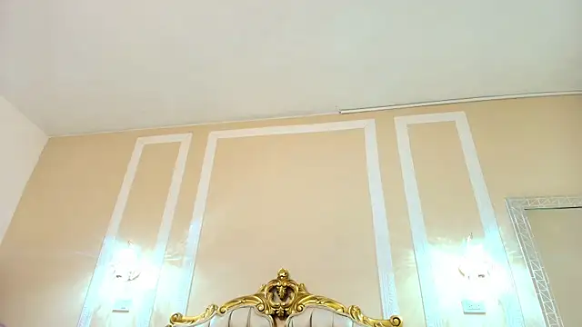 PaulineKosh online show from 07/25/26, 07:42