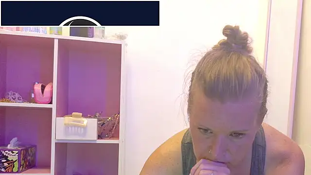 xlilianaxx online show from 07/10/26, 07:52