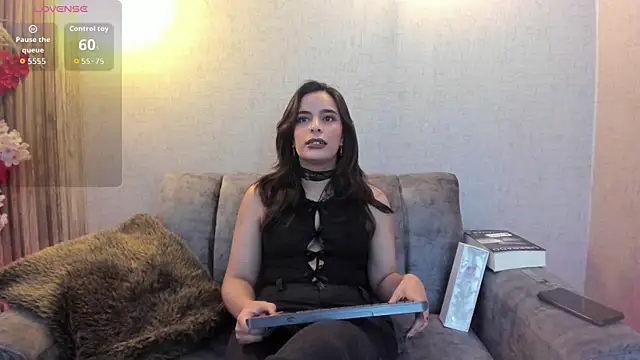 ShantalBr online show from 07/25/26, 03:14