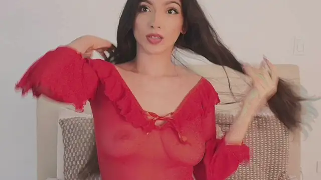 Snapshot of RachelDuque chatting on 05/21/26, 07:00 RachelDuque online show from 05/21/26, 07:00