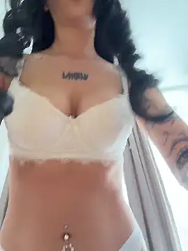 MaryMe3 online show from 04/28/26, 11:03