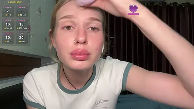 crazysuckks online show from 04/22/26, 06:58