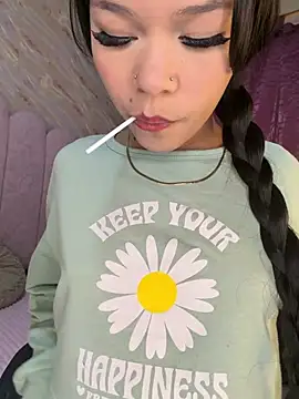 Angela Start online show from 04/23/26, 08:21