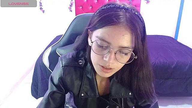 jaide16092020 online show from 05/06/26, 10:03