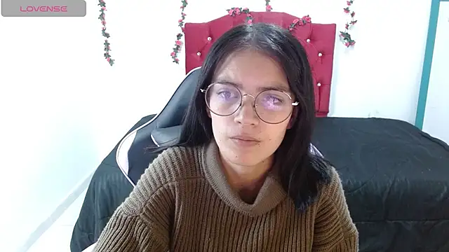 jaide16092020 online show from 04/27/26, 08:29