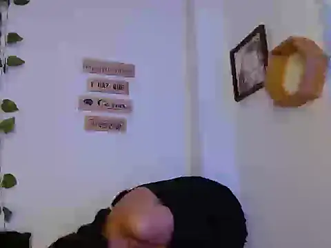 Jennal-Guerrero online show from 05/20/26, 11:46