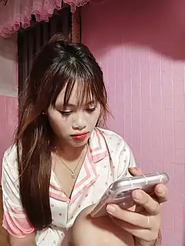 Snapshot of Ly-sexyy chatting on 07/08/26, 12:39 Ly-sexyy online show from 07/08/26, 12:39