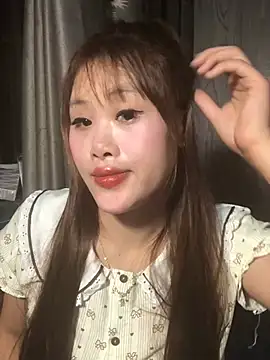 Ly-sexyy online show from 05/18/26, 03:17