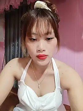 Snapshot of Ly-sexyy chatting on 06/21/26, 11:49 Ly-sexyy online show from 06/21/26, 11:49