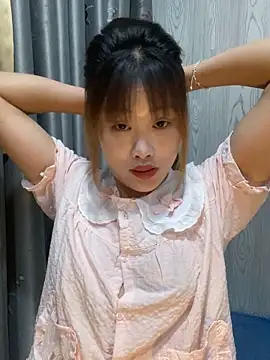 Ly-sexyy online show from 05/01/26, 08:47