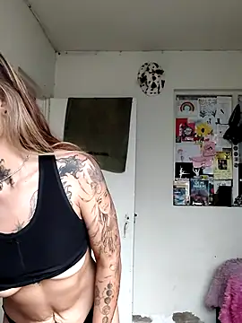 evafuckasd online show from 05/15/26, 06:39