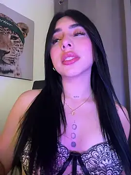 IsabellaNoir  online show from 05/20/26, 10:51