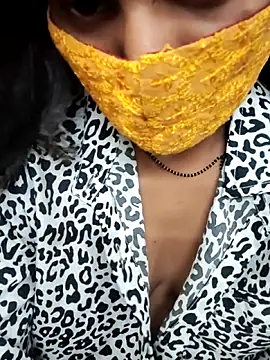 Snapshot of Cutie_Neetu chatting on 05/26/26, 07:06 Cutie Neetu online show from 05/26/26, 07:06