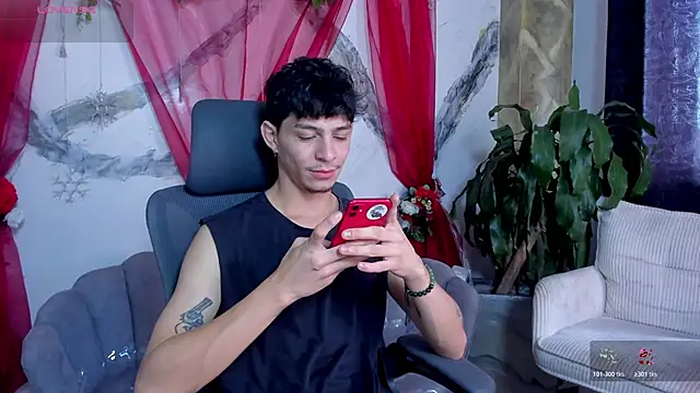  IanLark online show from 06/20/26, 04:56