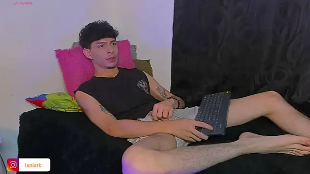  IanLark online show from 07/15/26, 01:12