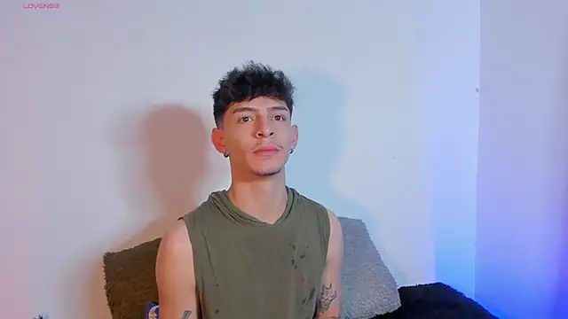  IanLark online show from 06/27/26, 01:44