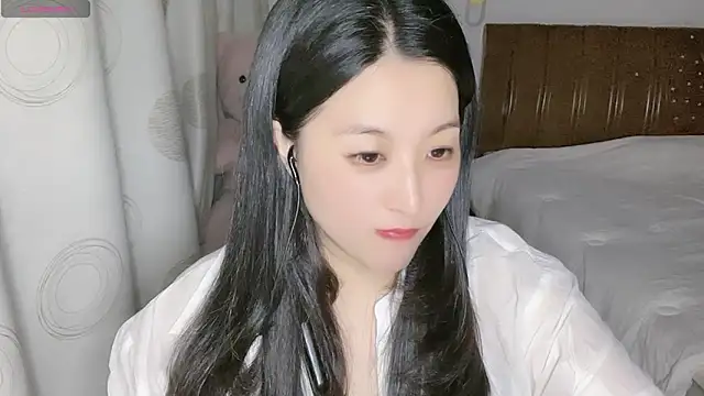 Snapshot of D-Misslu chatting on 05/30/26, 01:39 D-Misslu online show from 05/30/26, 01:39