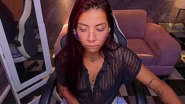 laurab91 online show from 04/23/26, 09:05