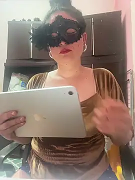 gattitta29 online show from 05/28/26, 03:29