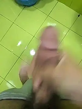 Oussama  001 online show from 05/13/26, 05:20