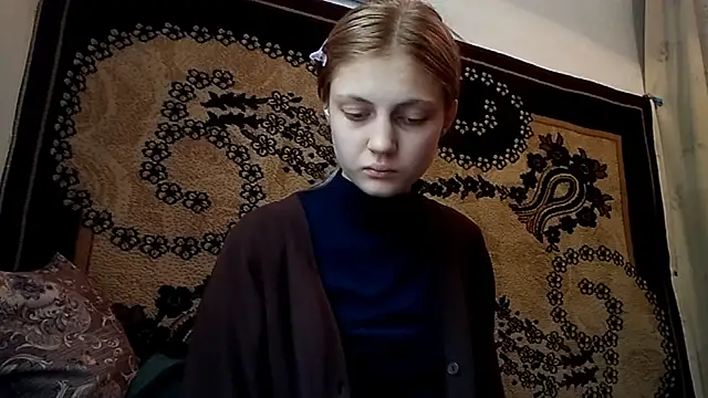 LunaLaday online show from 05/26/26, 04:21