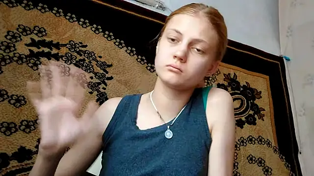 Snapshot of LunaLaday chatting on 06/27/26, 03:01 LunaLaday online show from 06/27/26, 03:01
