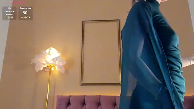 Lilianadaniels online show from 06/11/26, 01:27