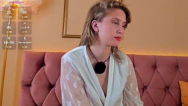 Lilianadaniels online show from 07/07/26, 07:23