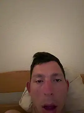 hadrie69 online show from 04/21/26, 09:32