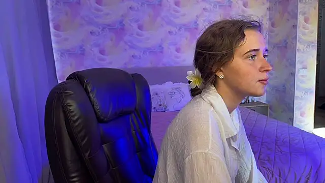 Tiana Belle online show from 07/03/26, 01:12