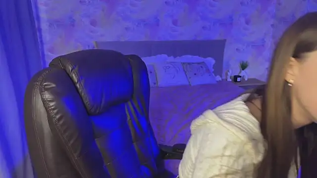 Tiana Belle online show from 05/11/26, 01:07