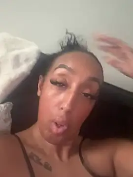 peekabooty-x online show from 04/22/26, 05:20