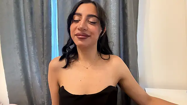 AngellaBarbini online show from 06/14/26, 01:12