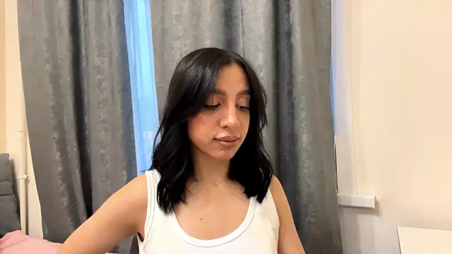 AngellaBarbini online show from 05/24/26, 01:11