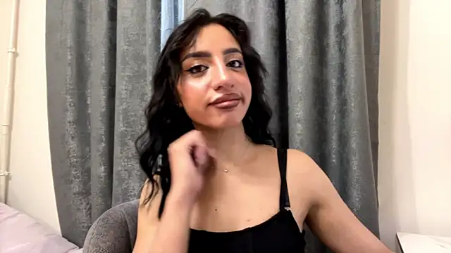 AngellaBarbini online show from 07/04/26, 04:11
