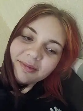 LoisFox online show from 04/22/26, 08:37