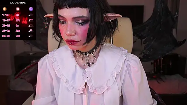 OutfitObsession online show from 05/26/26, 01:31