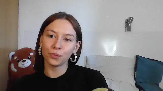 JuicyErika online show from 04/30/26, 06:15