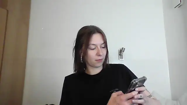 JuicyErika online show from 05/01/26, 11:21